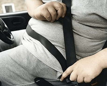 Obésité : les accidents de la route seraient plus importants