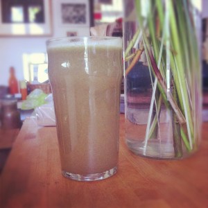 Jus de fruits et légumes Bio et gingembre