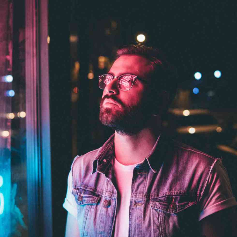 Lire les émotions à partir de changements minuscules dans la couleur du visage