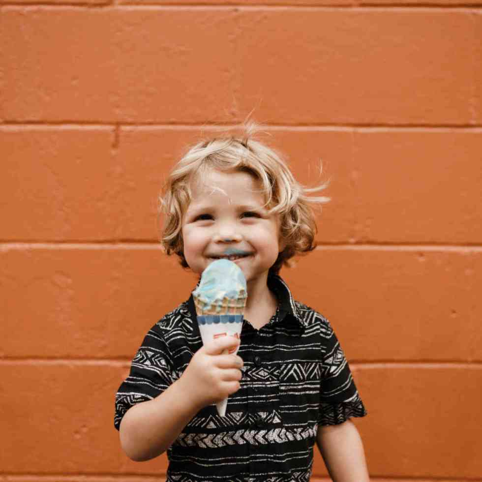 L'allergie alimentaire infantile est liée à un mélange de facteurs environnementaux et génétiques