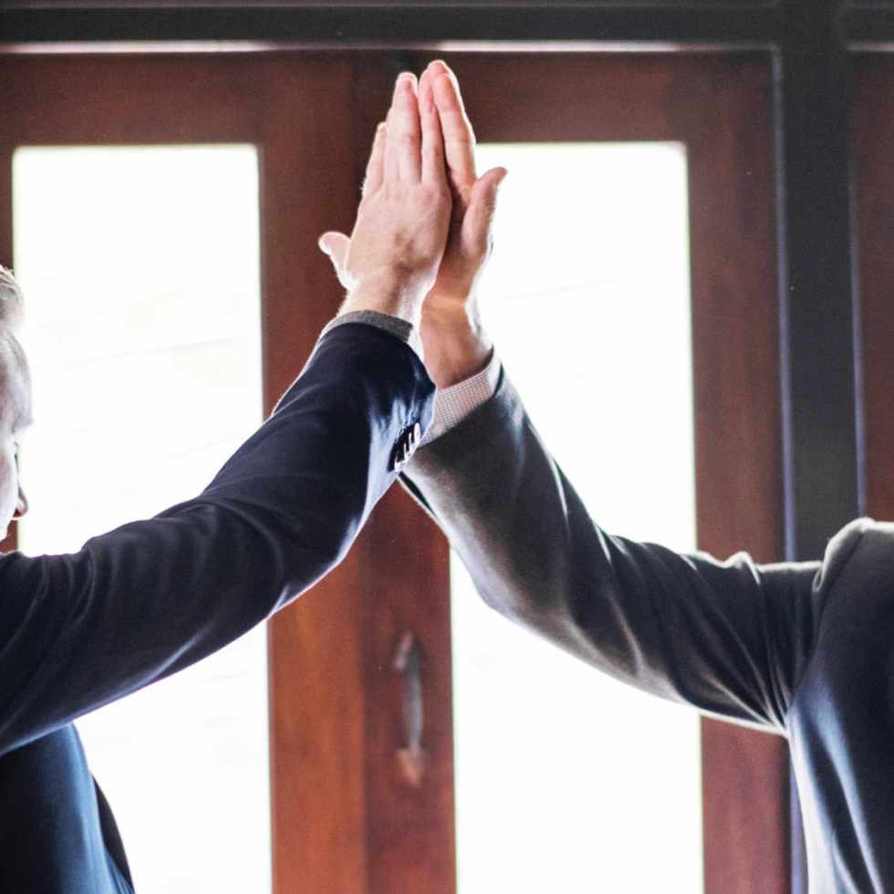 Comment les humains résolvent leurs conflits ?