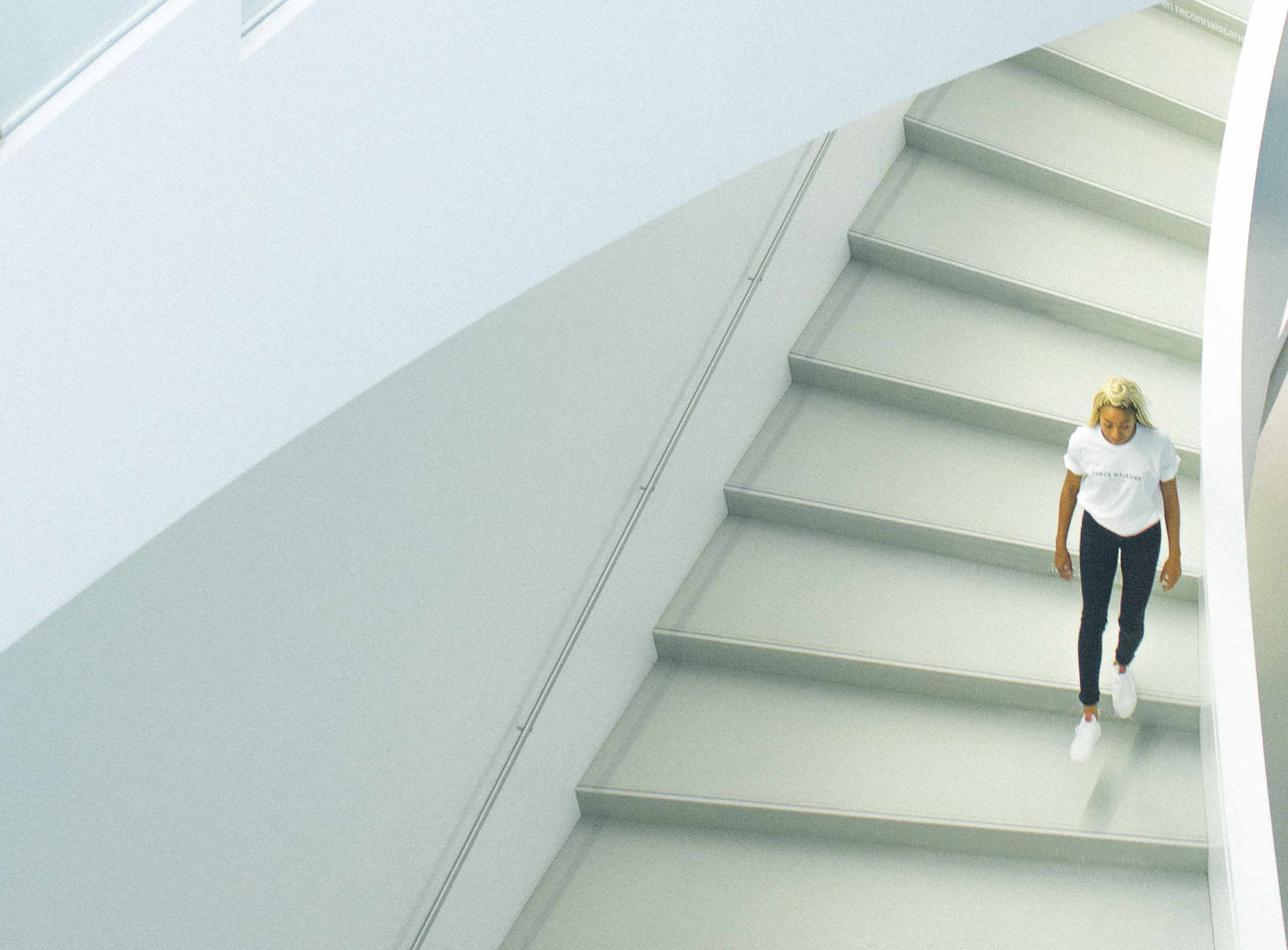 Pratiquer des petits sprints quotidiens dans des escaliers améliore la santé cardiovasculaire