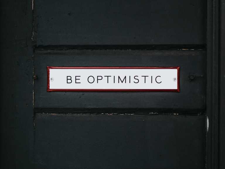 Pourquoi faut-il adopter une perspective optimiste d’un événement futur ?