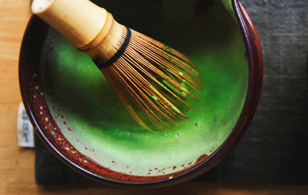 Pourquoi boire du thé vert matcha diminue l'anxiété ?